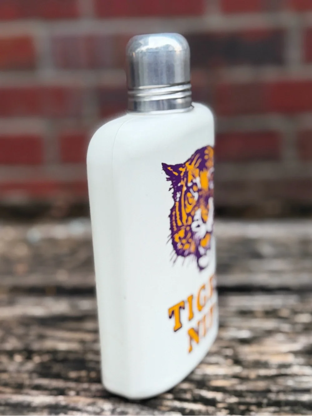 Vintage LSU Tigers “Tiger Nip” White Plastic Flask Purple Gold Tiger Graphic P6